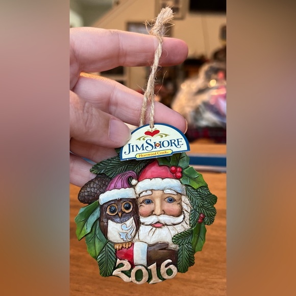 2016 Jim Shore Heartwood Creek Santa W/ Owl In Wreath Ornament #4053828 NIB - Picture 2 of 10